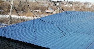 Демонтаж поликарбоната с крыши в Новодвинске - услуги по доступной цене от 623 рублей