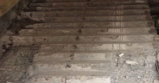 Демонтаж ступеней в Новодвинске: гранитные, деревянные, ЖБ - расценка в смете от 312 руб.
